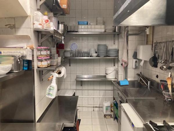 Immobilier Paris 17ème (75017) – Commerce 64m2 – 259 200 €