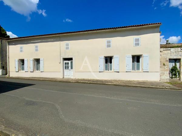 Maison ancienne caractère d'une vielle demeure