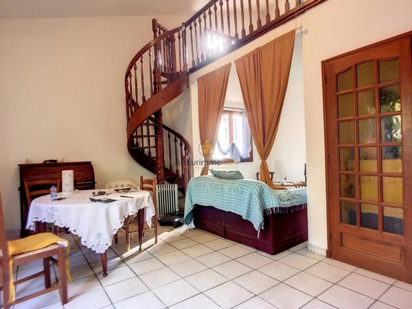 Vente                                                      Maison
                        
                     7 pièces                      150 m2                     à Canet-en-Roussillon