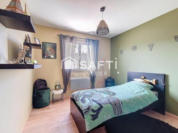 Neuf, belles prestations, grand garage