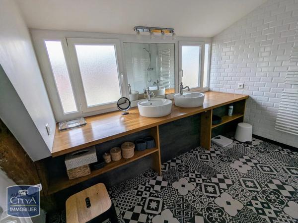 Appartement à louer 2 pièces 70.38m²