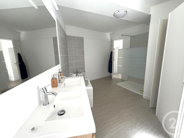 Maison à vendre  5 pièces - 94 m2 COSSE LE VIVIEN - 53