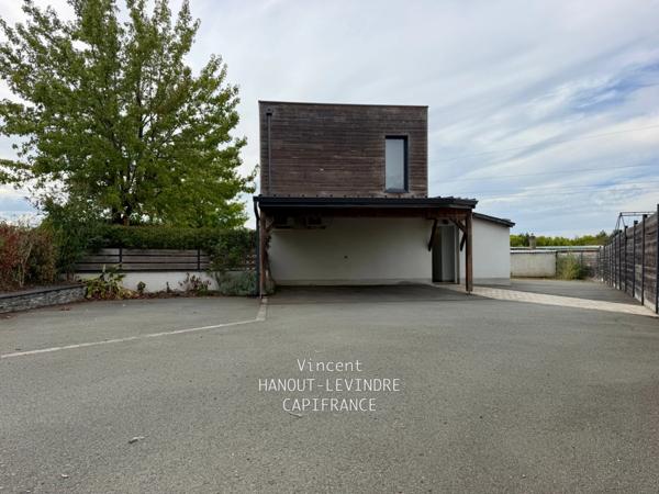 Maison à vendre 6 pièces SAINT BARTHELEMY D'ANJOU (49)