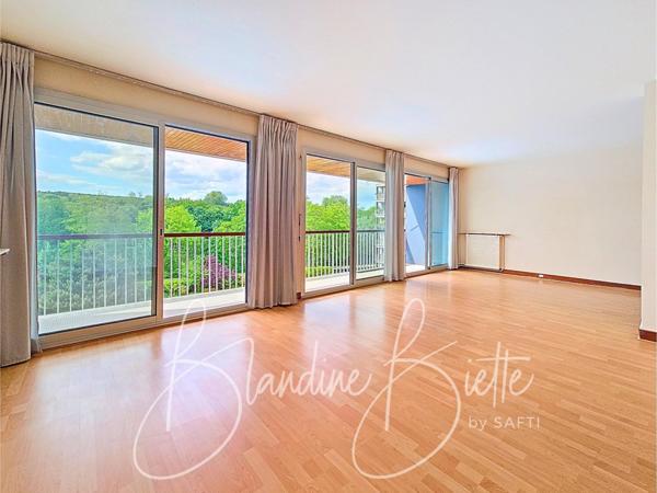 Appartement familial à 12 mn du RER