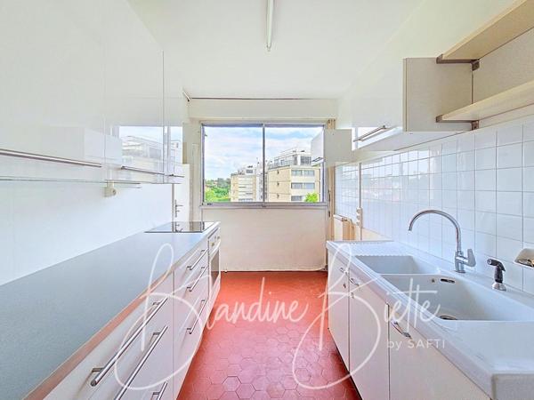 Appartement familial à 12 mn du RER