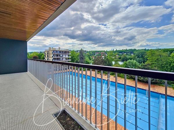 Appartement familial à 12 mn du RER