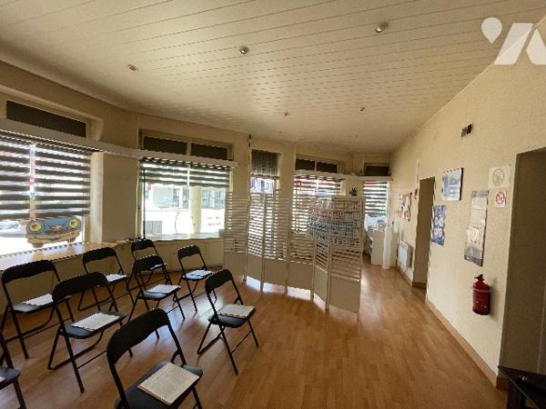 Immeuble de rapport comprenant local Commercial et un appartement situé à BLANGY SUR BRESLE (76340)