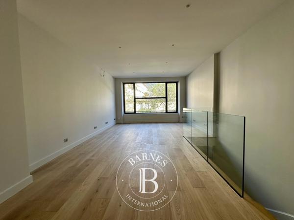 Orléans, Maison de ville 4 Chambres -  164 m² à vendre