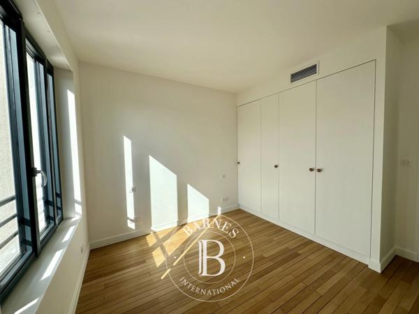 Orléans, Maison de ville 4 Chambres -  164 m² à vendre