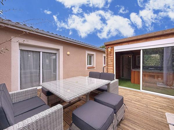 A VENDRE - MURET - Maison de plain pied avec jardin et jacuzzi