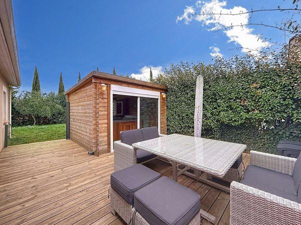 A VENDRE - MURET - Maison de plain pied avec jardin et jacuzzi