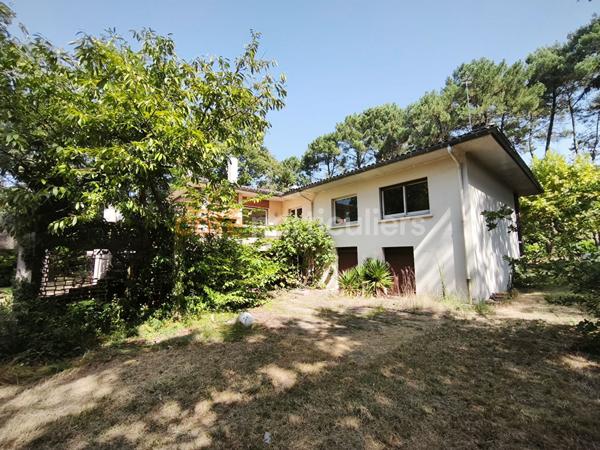 Vente Maison250,22 m² - 8 Pièces - MONT DE MARSAN (40000)