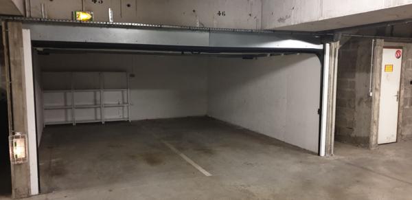À LOUER 2 BOX INTÉRIEURS SÉCURISÉS À PROXIMITÉ DE LA GARE Loyer 250 €/mois **  - Référence  317