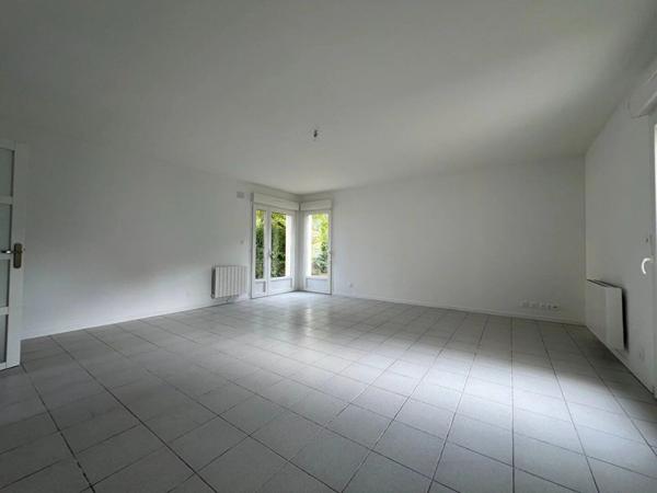 Location Maison 5 pièces 119 m2 à Chauvigny