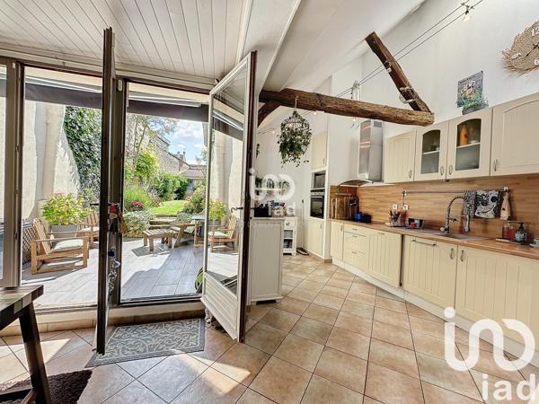 Maison à vendre 8 pièces 167 m² Reims