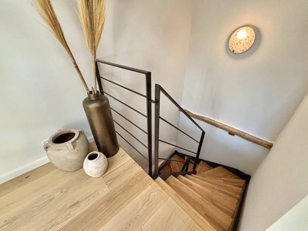 Superbe rénovation, belle maison en pierre du village !