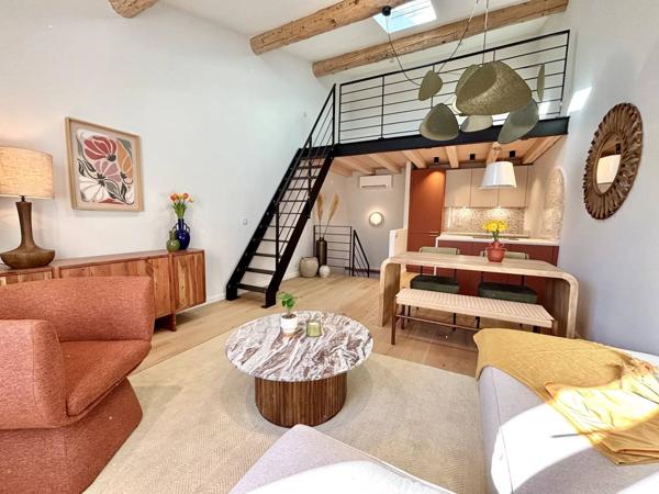 Superbe rénovation, belle maison en pierre du village !