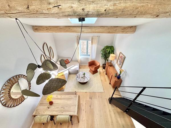 Superbe rénovation, belle maison en pierre du village !