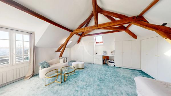 LE RAINCY ,DEMEURE D'EXCEPTION DANS L'UNE DES PLUS BELLES ALLÉES , PARC DE 1000 M² & PISCINE