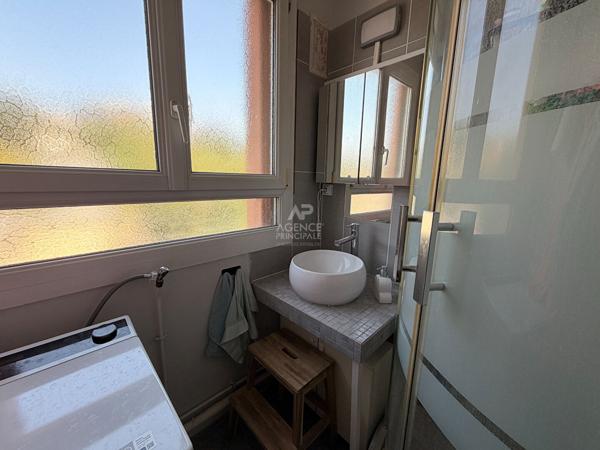 Appartement 3 pièce(s) 55 m2 15 min à pied RER A - Saint Germain En Laye Loyer 1 400 €/mois charges comprises **  - Référence  18454