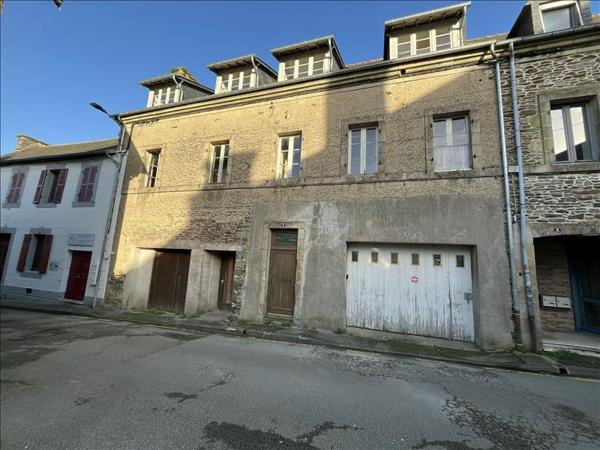 Immeuble à vendre |  Carhaix-Plouguer |  210 m²