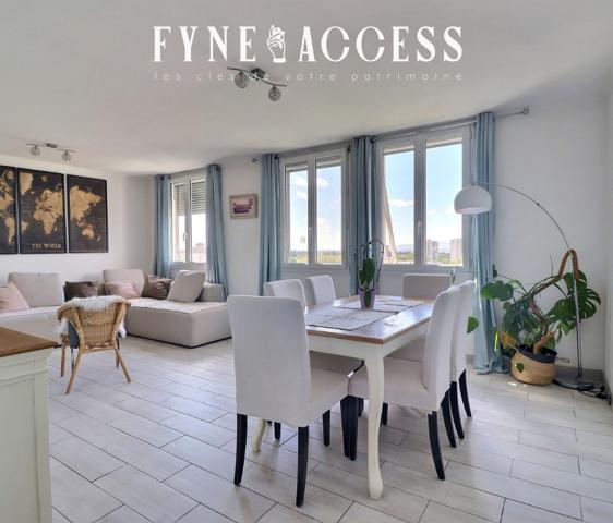 APPARTEMENT T4 - PORTES DE LYON - BRON - PARILLY - UNIVERSITÉ - STATIONNEMENT PRIVÉ - RESIDENCE SÉCURISÉE - TRAMWAY T2 - BUS - A6 - A7 - ROCADE EST , Bron