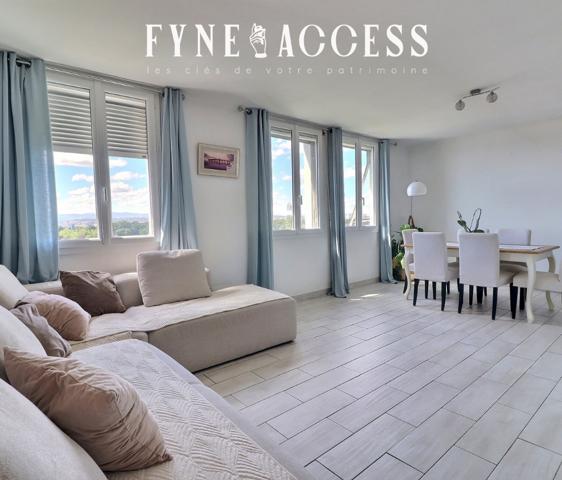 APPARTEMENT T4 - PORTES DE LYON - BRON - PARILLY - UNIVERSITÉ - STATIONNEMENT PRIVÉ - RESIDENCE SÉCURISÉE - TRAMWAY T2 - BUS - A6 - A7 - ROCADE EST , Bron
