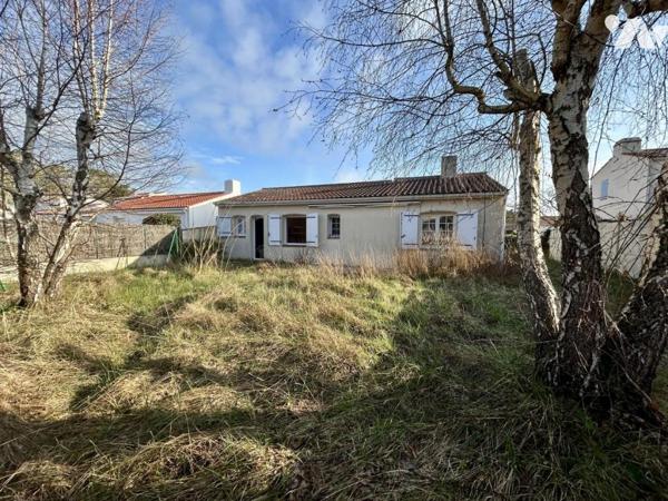 ST HILAIRE DE RIEZ, 800m de la plage, maison 3 chambres, garage, terrain de 479m² !