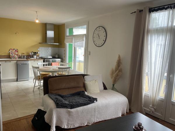 Oloron Sainte Marie - Maison de ville de 72 m²  avec jardin