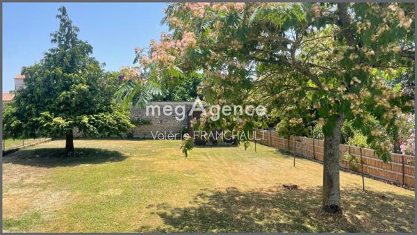 Maison à SAINTE-HERMINE, 85210 - 5 pièces 76m²