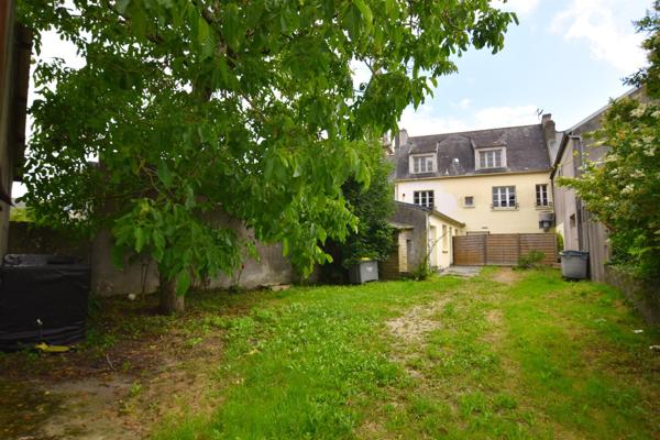 Local Commercial à PLONEVEZ-PORZAY, 29550 - 7 pièces 213m²