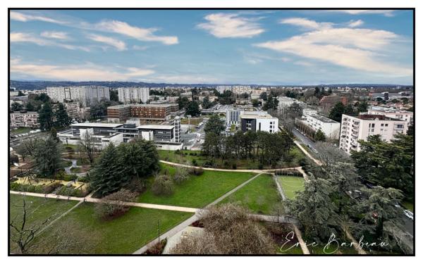 Appartement 2 pièces - 49m2 - PAU - Vue imprenable