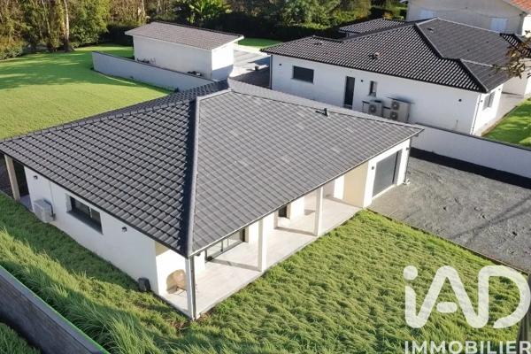 Maison à vendre 5 pièces 120 m² Saint-Seurin-sur-l'Isle