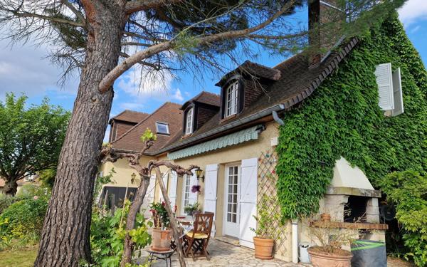 Maison à vendre    6 pièces •  Sucy-en-Brie