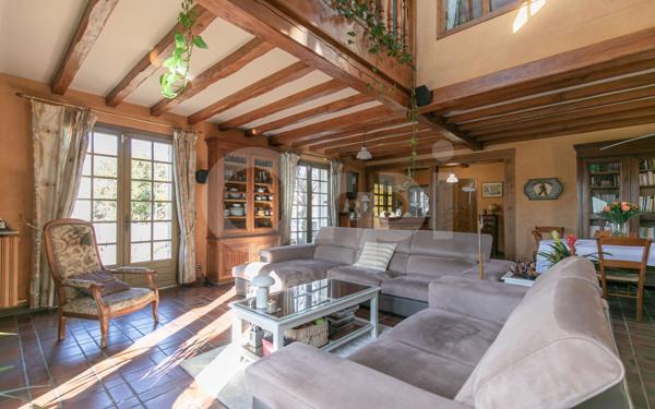 Maison à vendre    6 pièces •  Sucy-en-Brie