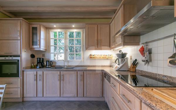 Maison à vendre    6 pièces •  Sucy-en-Brie