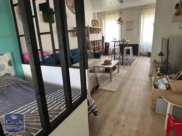 Appartement à louer 1 pièce 38.27m² Cherbourg-en-Cotentin (50120)