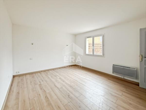 Pavillon à Vendre à Etampes 4 pièce(s) 113 m2