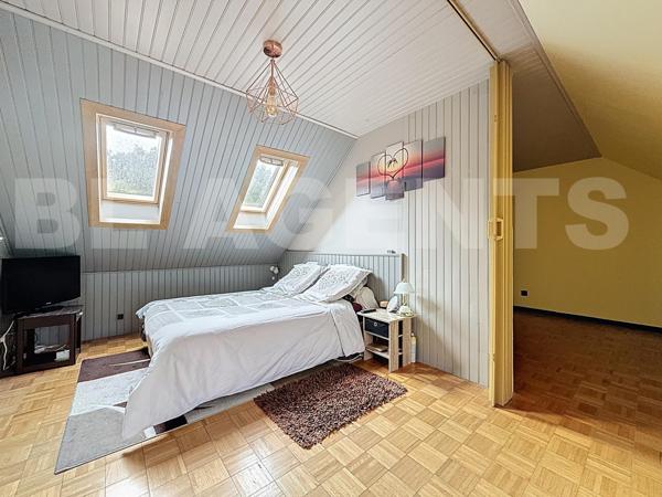 Coubron – Maison 148m2 habitable (180m2 au sol) – 5 Chambres – Véranda – Garage 