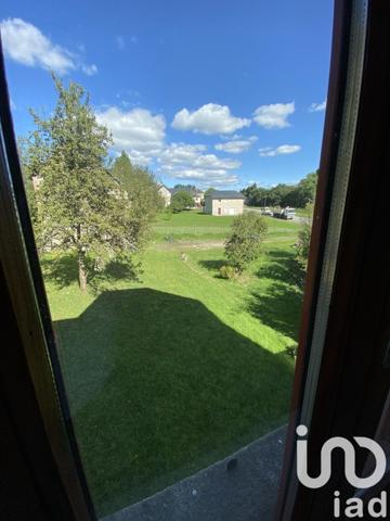 Demeure 8 pièces de 185 m² à Maussac (19250)