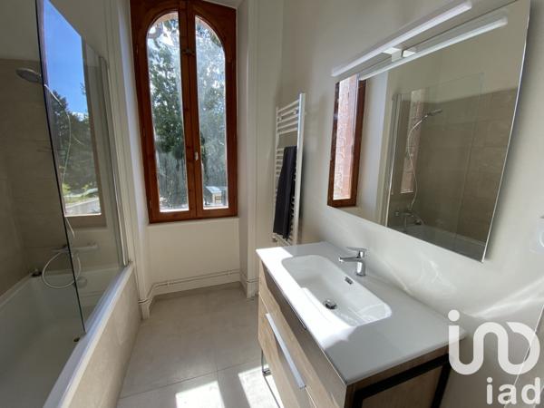 Demeure 8 pièces de 185 m² à Maussac (19250)