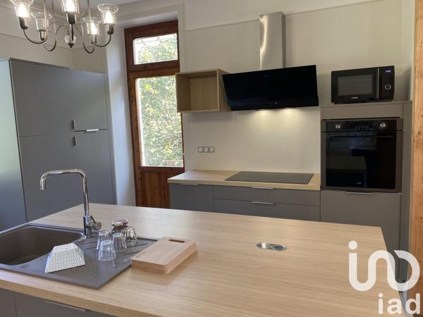 Demeure 8 pièces de 185 m² à Maussac (19250)