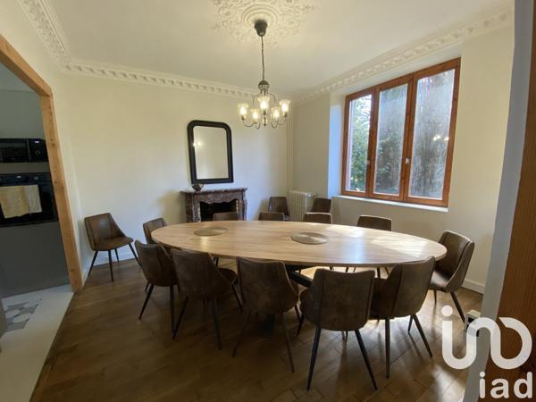 Demeure 8 pièces de 185 m² à Maussac (19250)