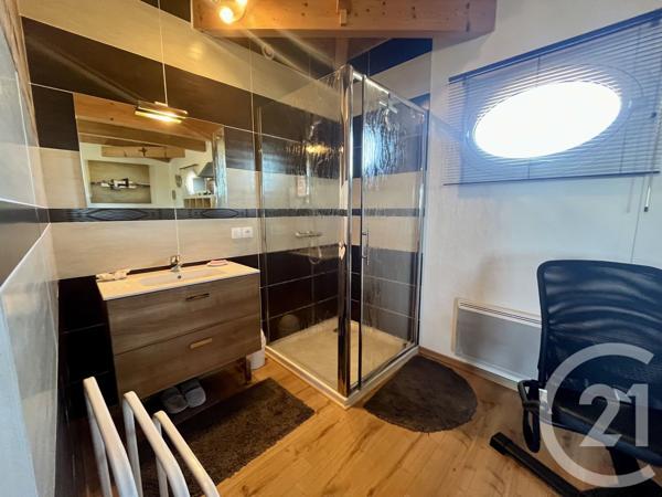 Maison à vendre  3 pièces - 135 m 2   LE GUA  - 17