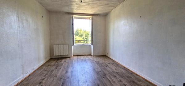 A vendre- Bretagne-Finistère-La Forêt Fouesnant-Immeuble- 6 appartements- Jardin- Potentiel patrimonial