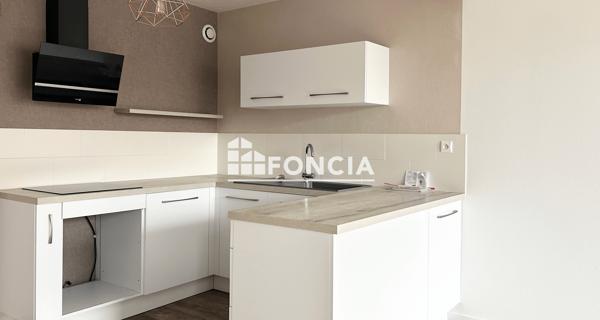 Location Appartement 4 pièces 74.53 m² - Cholet 49300