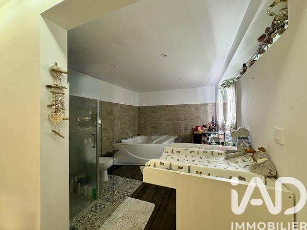 Maison à vendre 7 pièces 197 m² La Possession