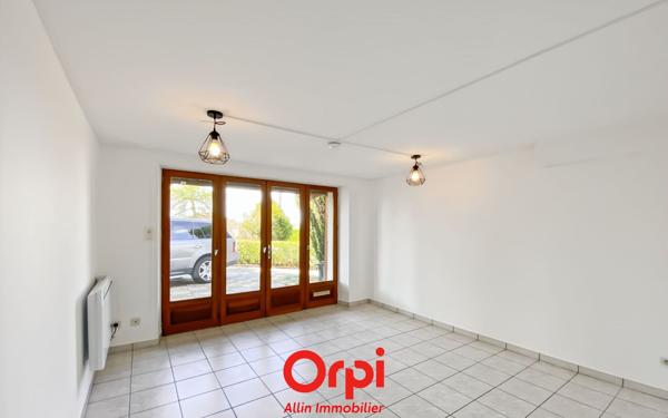 Maison à vendre    4 pièces • 110 m2 Désertines