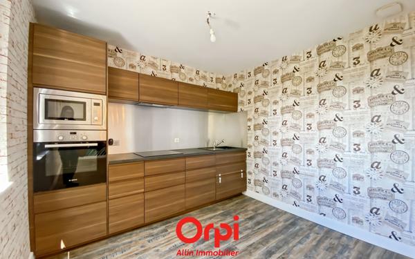 Maison à vendre    4 pièces • 110 m2 Désertines