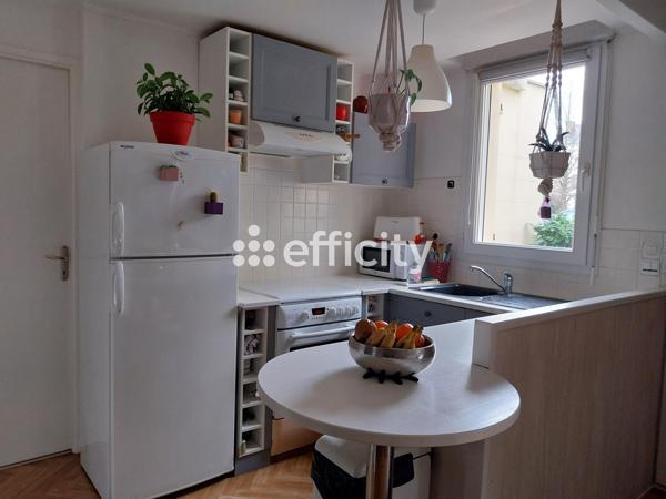 Appartement 2 pièces - 49 m² Exclusivité efficity